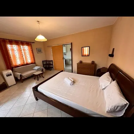 Diam παραθεριστική